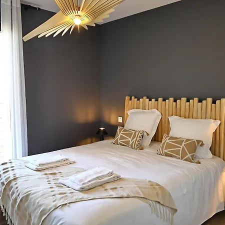 Apartment T4 Neuf Et Moderne Au Coeur De *