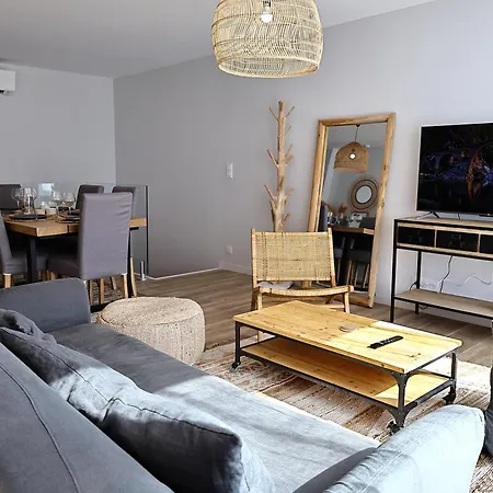 Apartment T4 Neuf Et Moderne Au Coeur De Bonifacio *